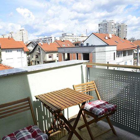 Simpa Stan U Potkrovlju Zagreb Luaran gambar